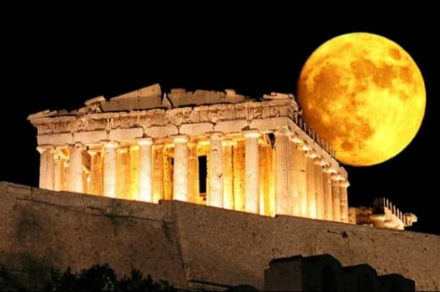 Η πανσέληνος του Αυγούστου φωτίζει τον ελληνικό κινηματογράφο στο μουσείο Ακρόπολης