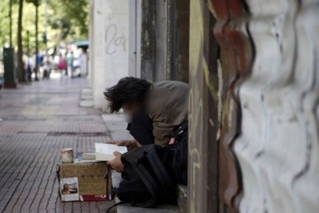 Στέγη και εργασία βρίσκουν οι άστεγοι στο δήμο Περιστερίου