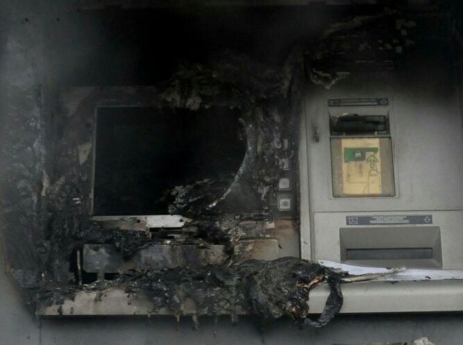 Έκρηξη σε ATM στον Βύρωνα