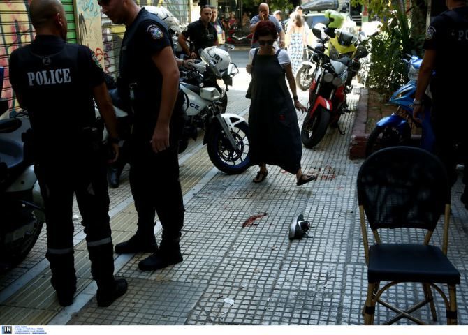 Αιματηρή απόπειρα ληστείας στο κέντρο της Αθήνας -Ένας τραυματίας 