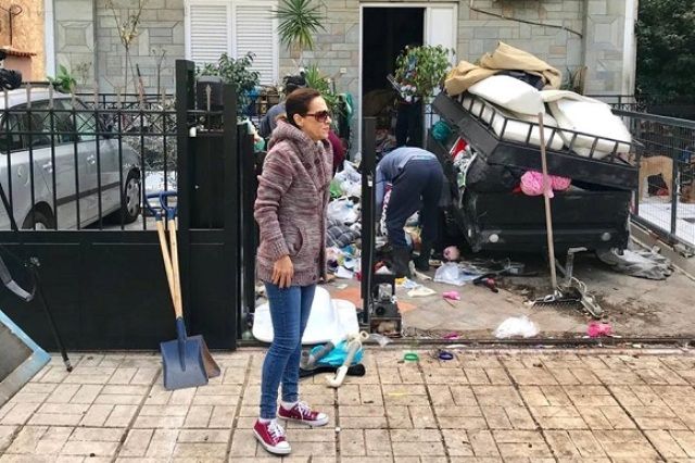30 τόνους σκουπίδια μάζεψε ο Δήμος Γλυφάδας από σπίτι ρακοσυλλέκτη