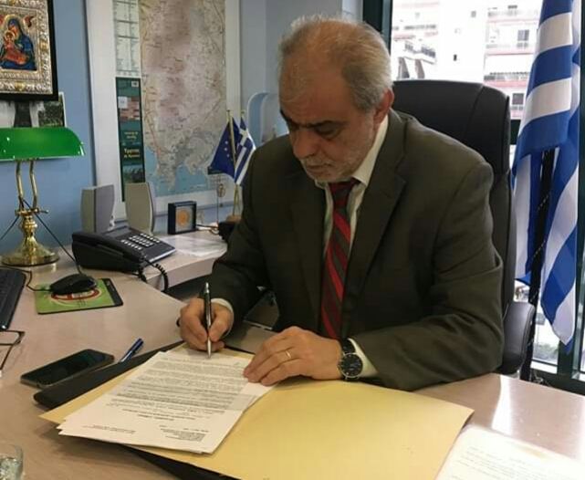 Βασίλης Βαλασόπουλος Δήμαρχος Ηλιούπολης: ''Συνεχίζουμε τις ασφαλτοστρώσεις στους δρόμους της πόλης μας''!