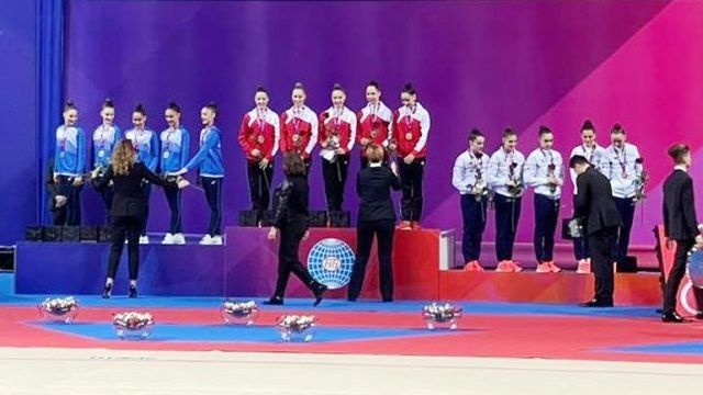 Ρυθμική Γυμναστική: Aσημένιο μετάλλιο για την Εθνική Ανσάμπλ στις κορδέλες / μπάλες, στο παγκόσμιο κύπελλο της Σόφιας!