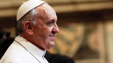Φοιτητές Θεολογίας του ΑΠΘ: Ικετεύουμε μετά δακρύων να ακυρωθεί η επίσκεψη του Πάπα