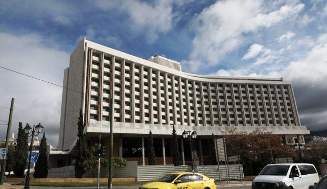 Συνδικάτο Επισιτισμού Τουρισμού Ξενοδοχείων Ν. Αττικής: ''Συγκέντρωση διαμαρτυρίας των εργαζομένων στο Ξενοδοχείο Hilton''