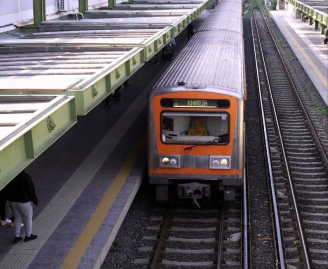 Νέα Ιωνία: Αυτοκτονία στον σταθμό του ΗΣΑΠ - Άνδρας πήδηξε στις γραμμές του τρένου και σκοτώθηκε