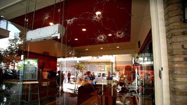 Βύρωνας: Αποζημίωση 410.000 ευρώ στην οικογένεια του 25χρόνου που σκοτώθηκε από σφαίρες κατά τη σύλληψη Αλβανού δραπέτη