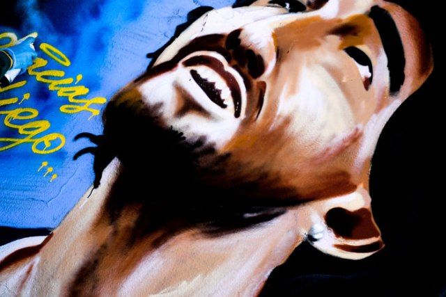 To πανέμορφο γκράφιτι στη μνήμη του Ντιέγκο Μαραντόνα στην Ηλιούπολη - Ευχαριστούμε Ντιέγκο