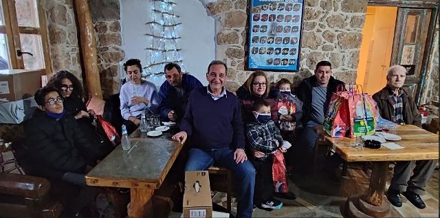 Χριστουγεννιάτικη βοήθεια του Δήμου Βύρωνα προς τους πυρόπληκτους της Εύβοιας