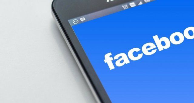 Έφτασε η ''μεγάλη'' μέρα για το Facebook: Σήμερα τα αποκαλυπτήρια για τη νέα εποχή
