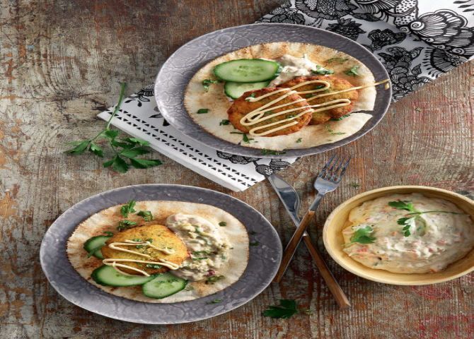 Η συνταγή της ημέρας: ''Φαλάφελ με λιαστές ντομάτες, σος ταχινιού και μελιτζανοσαλάτα''