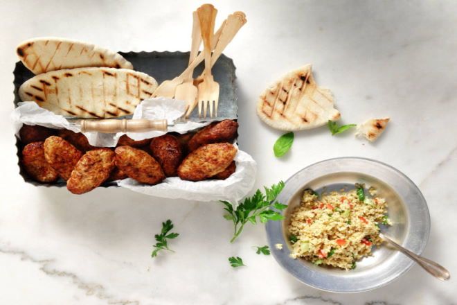 H συνταγή της ημέρας: ''Κυπριακοί κεφτέδες με κιμά χοιρινό και πατάτα''