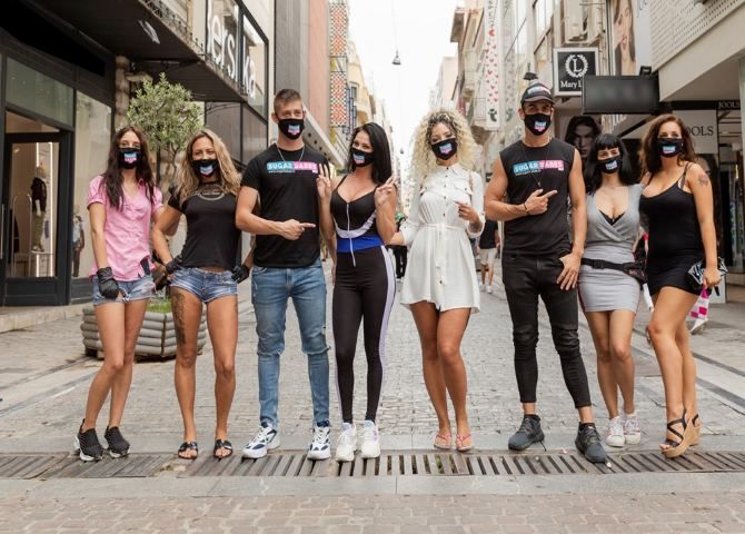 SugarBabesTv: Η εταιρία παραγωγής της Ιννας Ιννάκι ρίχνεται στη μάχη κατά του κορονοϊου μοιράζοντας 10.000 μάσκες!