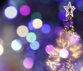 Εμπορικά καταστήματα: Στις 12 Δεκεμβρίου ξεκινά το εορταστικό ωράριο Χριστουγέννων