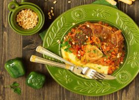 Η συνταγή της ημέρας: ''Οσομπούκο λεμονάτο με μουστάρδα και λαχανικά''