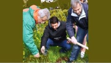 ΑΝΑΔΑΣΩΣΗ ΣΤΗΝ ΑΡΓΥΡΟΥΠΟΛΗ | Πολίτες, Δήμος και ΣΠΑΥ φύτεψαν 1000 νέα δενδράκια
