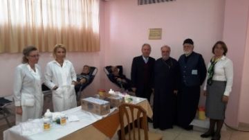 Με? αίμα ξεκίνησε η πανήγυρις του Αγίου Νεκταρίου στην Ηλιούπολη