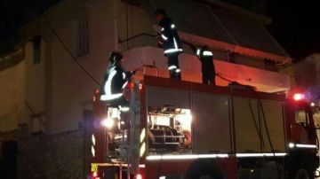 Στις φλόγες τυλίχτηκε μονοκατοικία στον Νέο Κόσμο