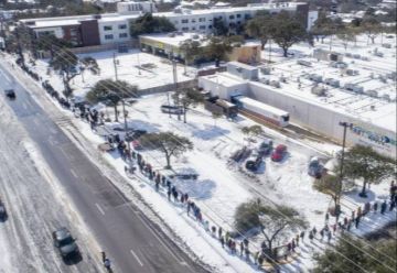 Πάνω από 20 νεκροί, εκατομμύρια Αμερικανοί χωρίς ρεύμα λόγω κακοκαιρίας