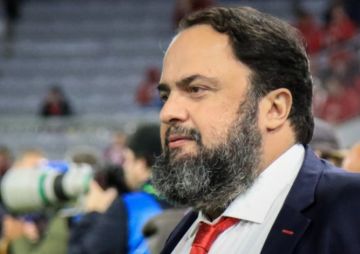 Θετικός στον κορωνοϊό ο Βαγγέλης Μαρινάκης