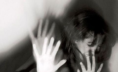 Ηλιούπολη: Αθώα έκρινε το δικαστήριο τη 19χρονη θύμα trafficking